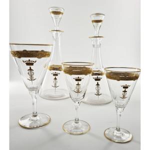 Very Beautiful Set Of 19th Century Gilded Crystal Glasses, Coat Of Arms Under Crown, 30 Pieces