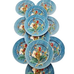 Set Of 11 Barbotine Dessert Plates, Majolica, Sarreguemines France.