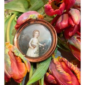 Miniature : Portrait d'Une Jeune Fille Au Panier De Fleurs, Début XIXe Siècle