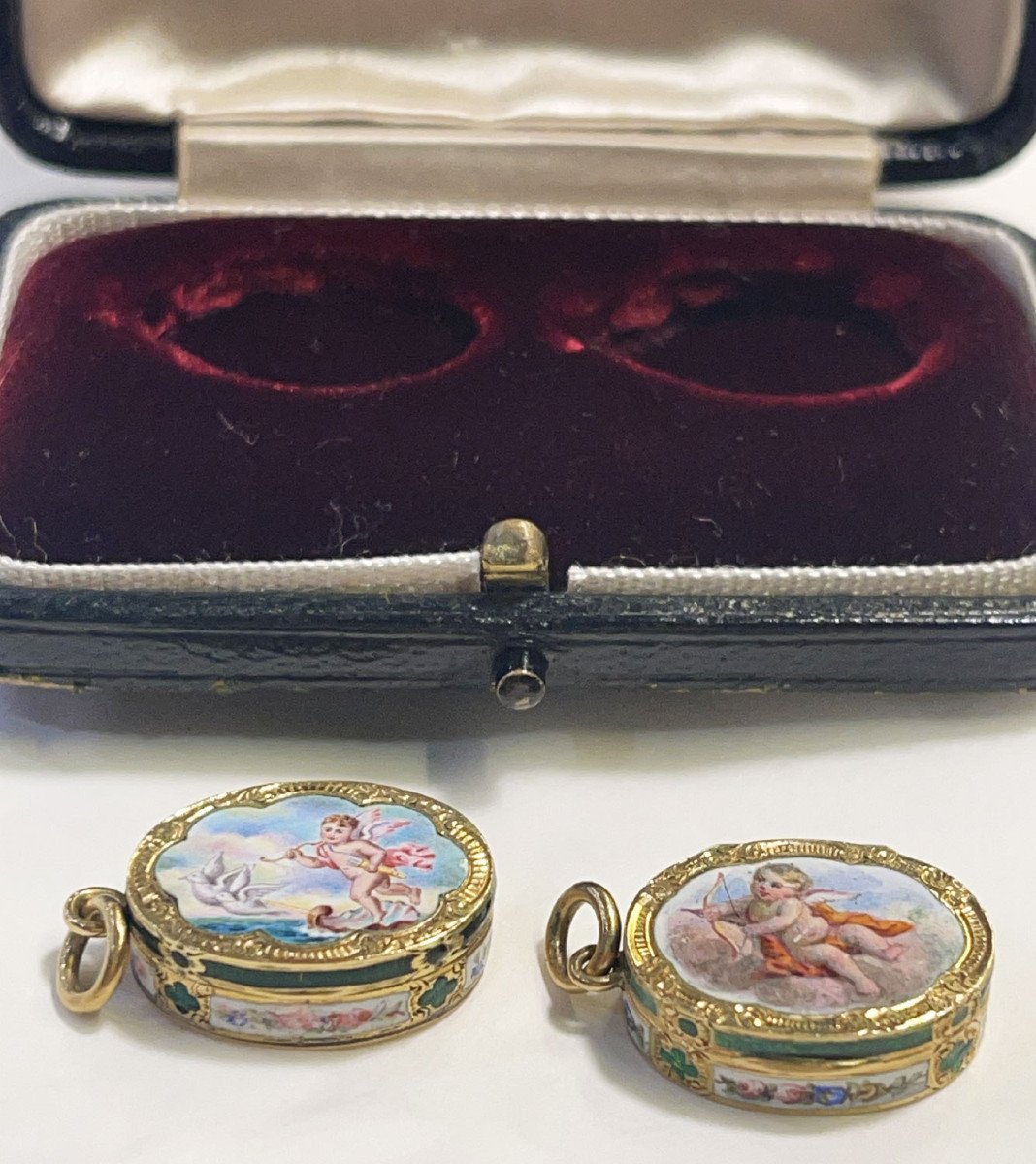 Enameled Gold Vinaigrettes, France 19th Century  -photo-3