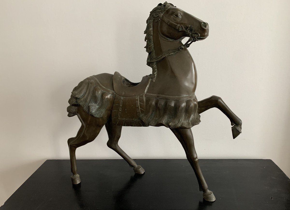 Large 18th Century Bronze Horse Forming Perfume Burner-photo-3