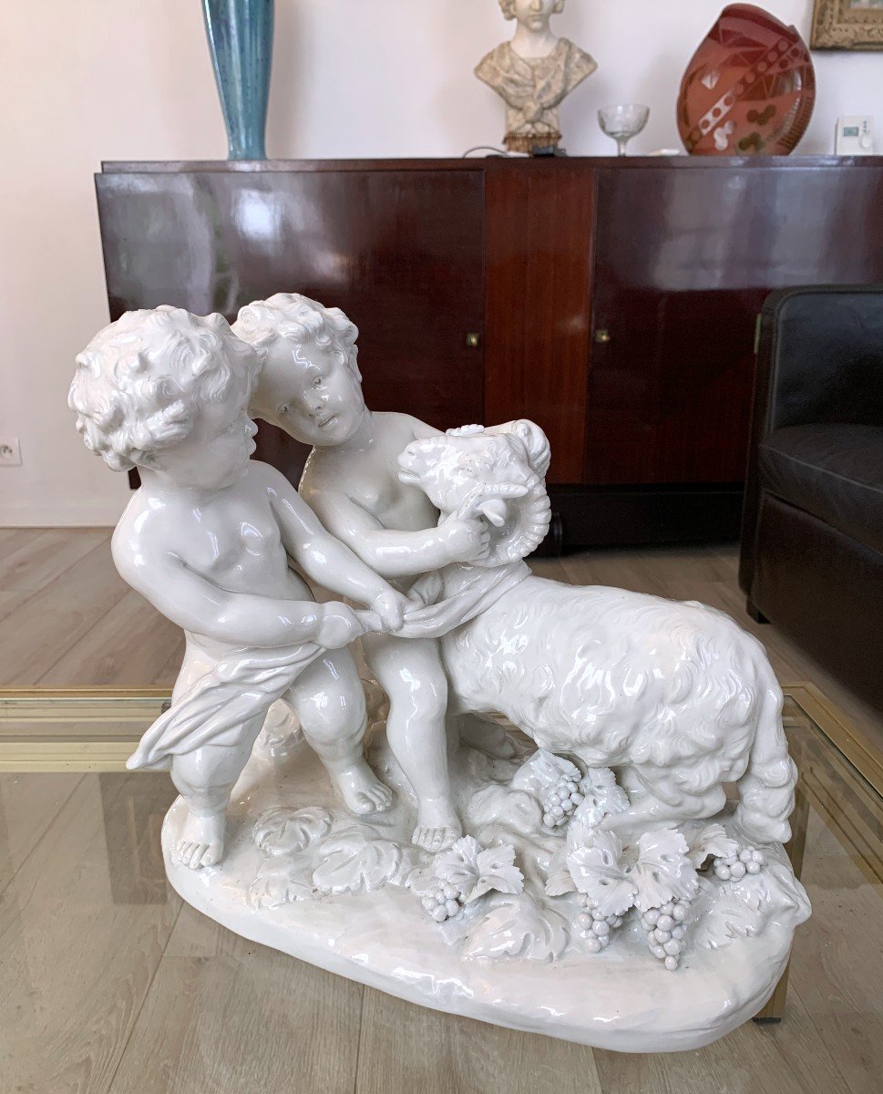 Groupe De Putti Et Bélier En Porcelaine Par Joseph d'Aste Capodimonte-photo-2