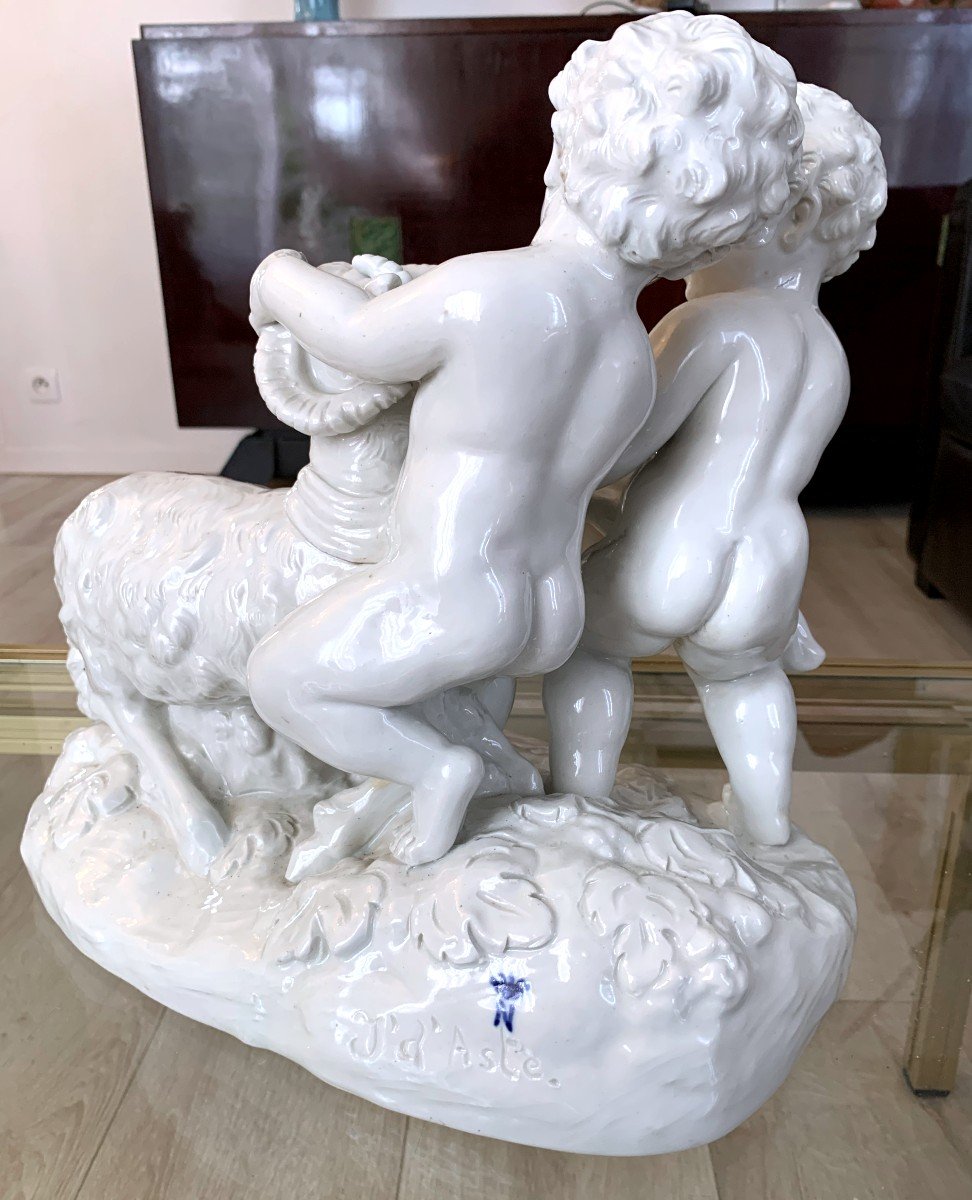 Groupe De Putti Et Bélier En Porcelaine Par Joseph d'Aste Capodimonte-photo-1