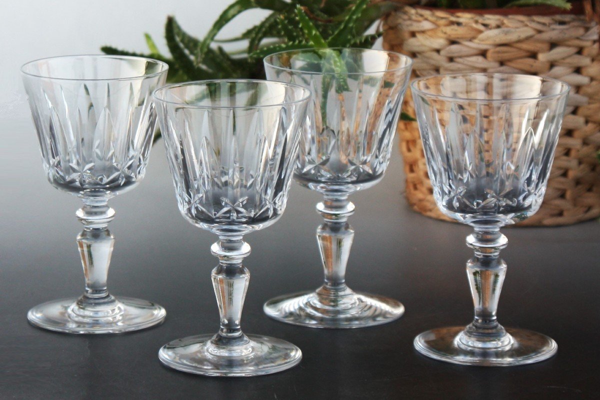 Set Of 4 Baccarat Crystal Wine Glasses, Ile De France Model