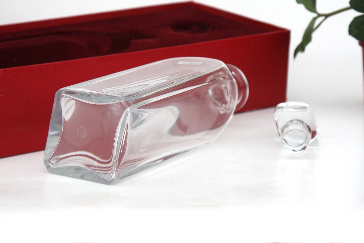 Baccarat Crystal Whiskey Decanter, Vologne Model-photo-4