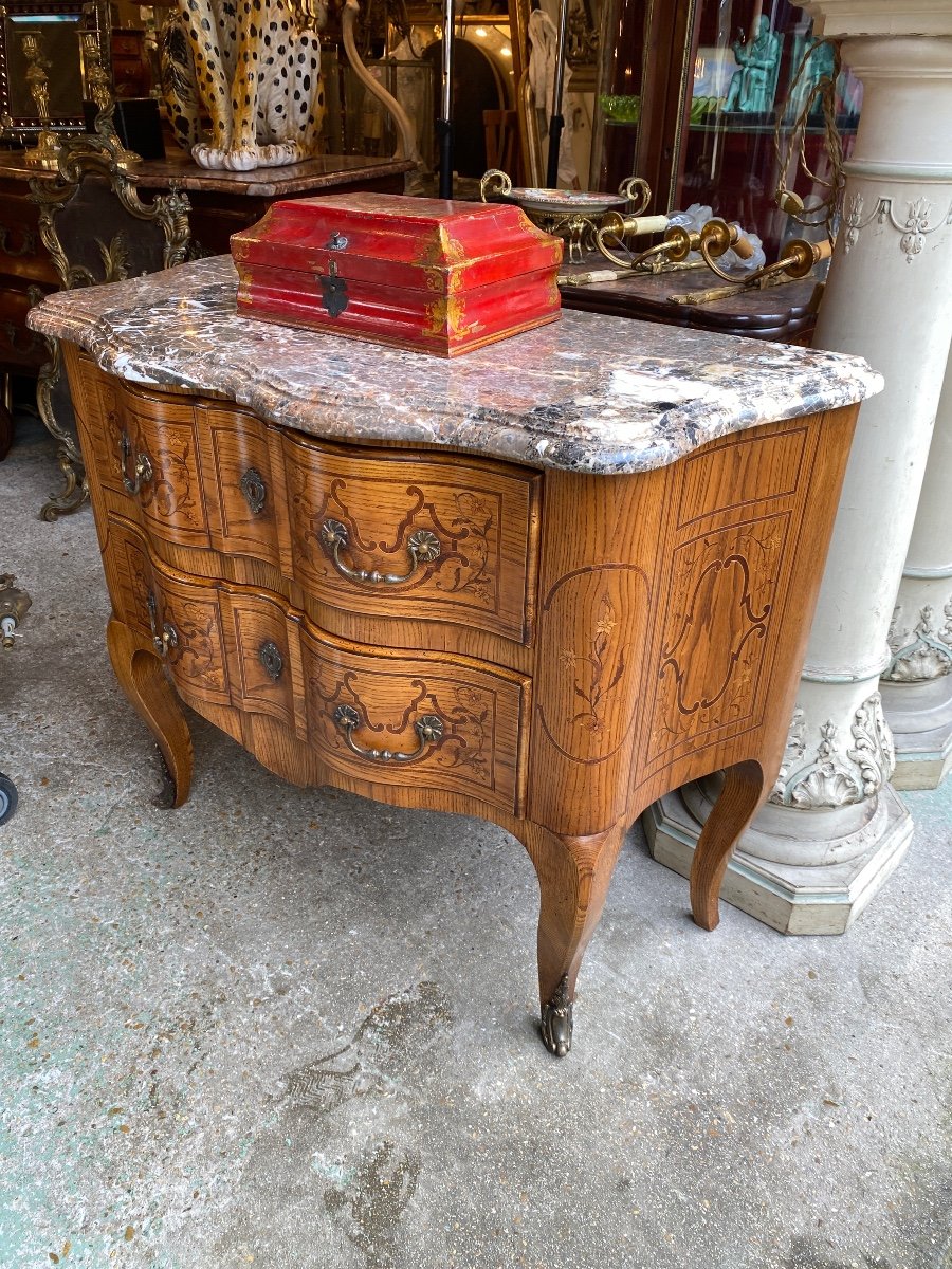 Commode Galbée De Style Louis XV En Marqueterie, Estampillée -photo-1