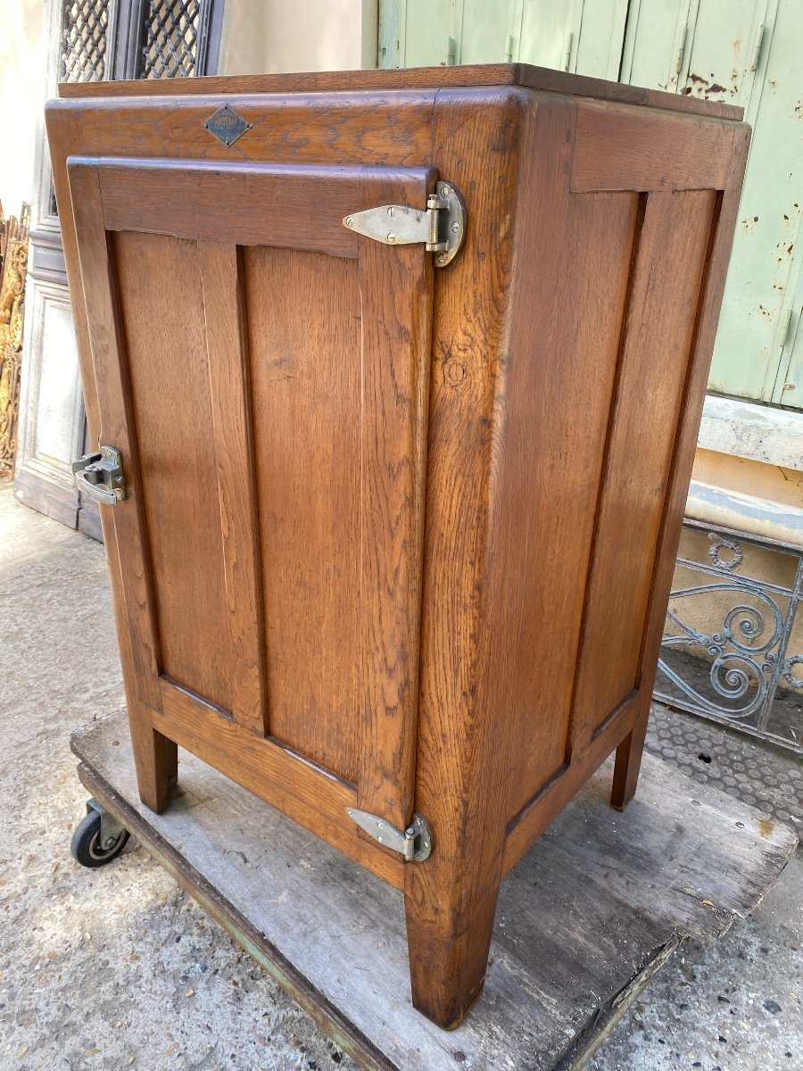 Oak Bistro Cooler Circa 1930, Bar, Café Decor…-photo-3