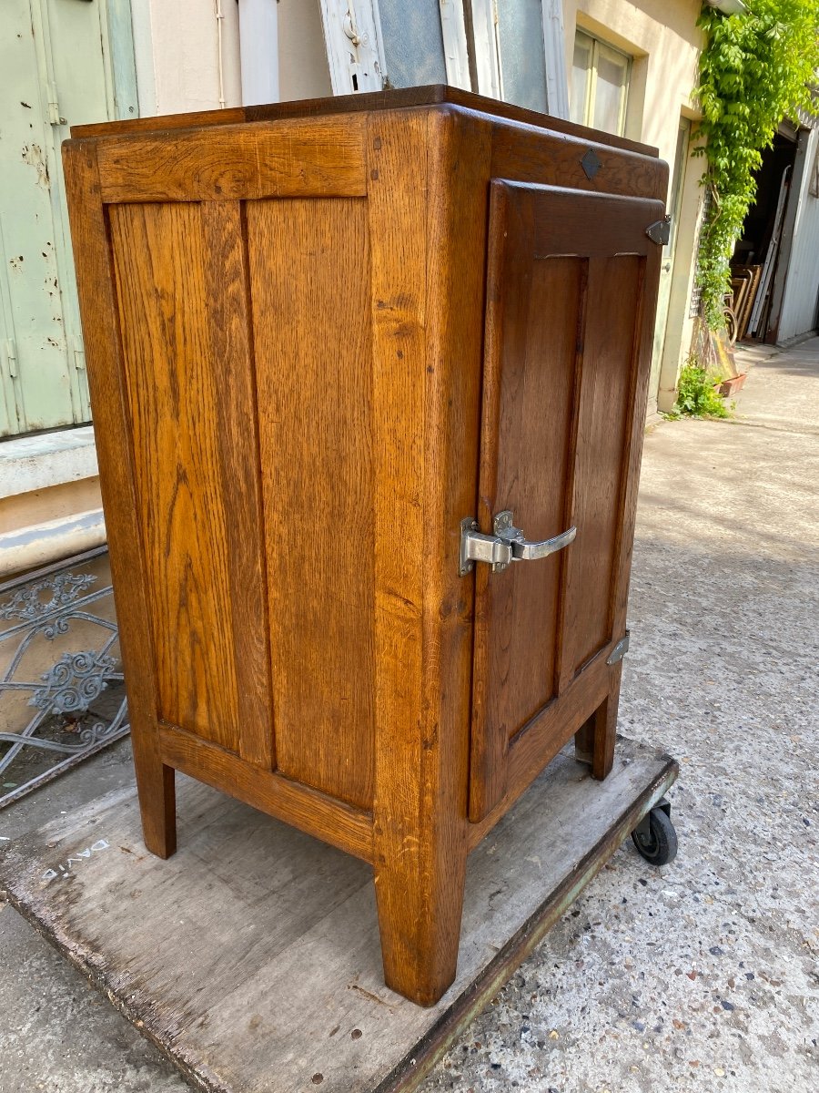 Oak Bistro Cooler Circa 1930, Bar, Café Decor…-photo-4