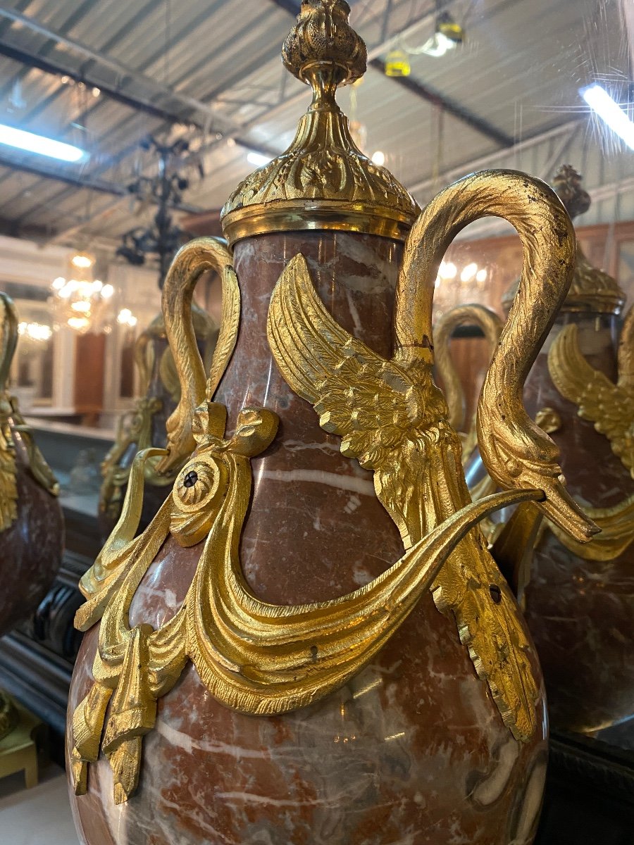 Pair Of Louis XVI Style Cassolettes In Marble And Gilded Bronze, Napoleon III Period -photo-3