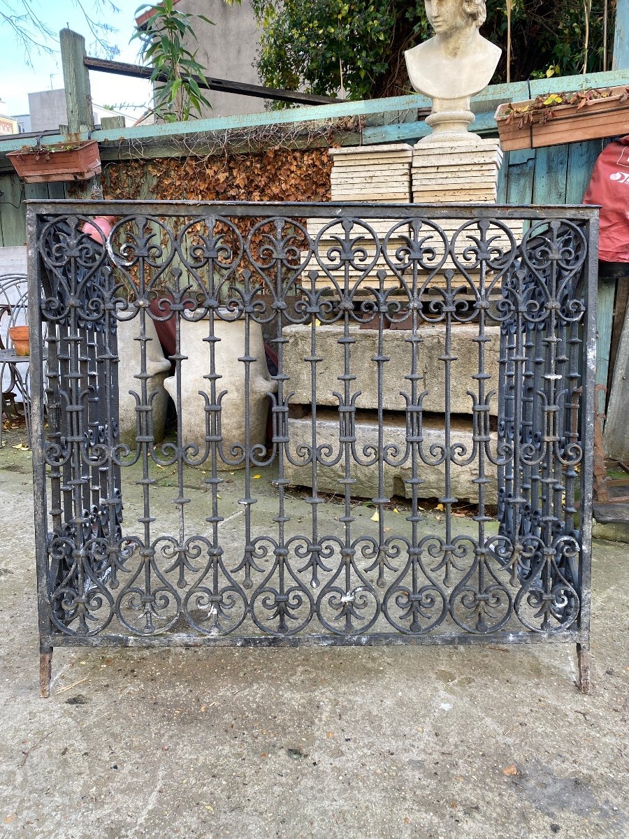 19th Century Cast Iron Balcony / Grille -photo-2