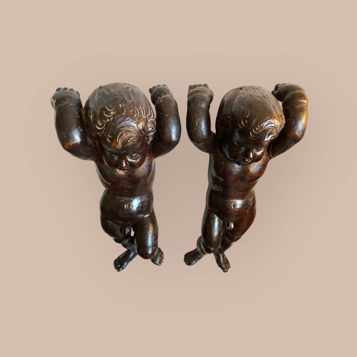 Paire de grands Putti / Anges 18ème En Bois Sculpté -photo-2