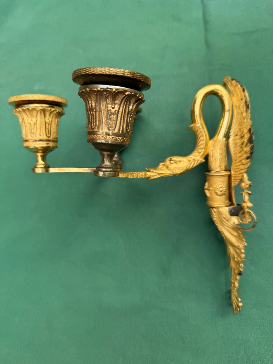 Pair Of Empire Period Wall Lights In Gilt Bronze With Swan Necks -photo-4