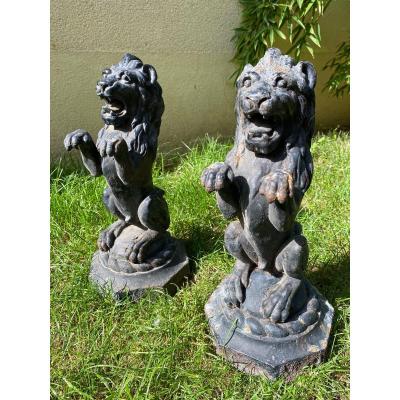 Pair Of Old Cast Iron Lions For Garden, Top Of Pillars, Perron, Staircase, Park ...