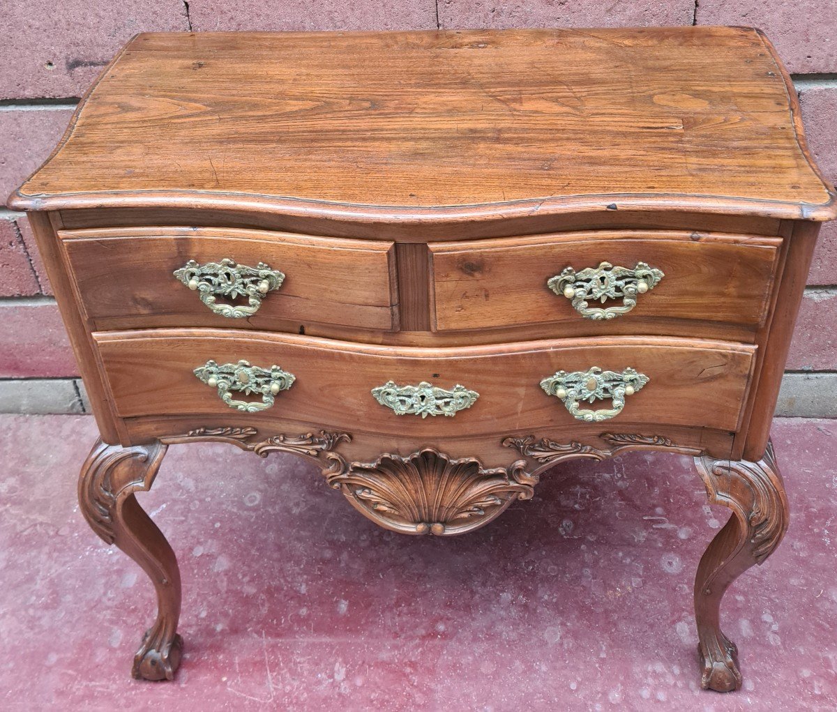 Commode Portugaise XVIII ème En Noyer