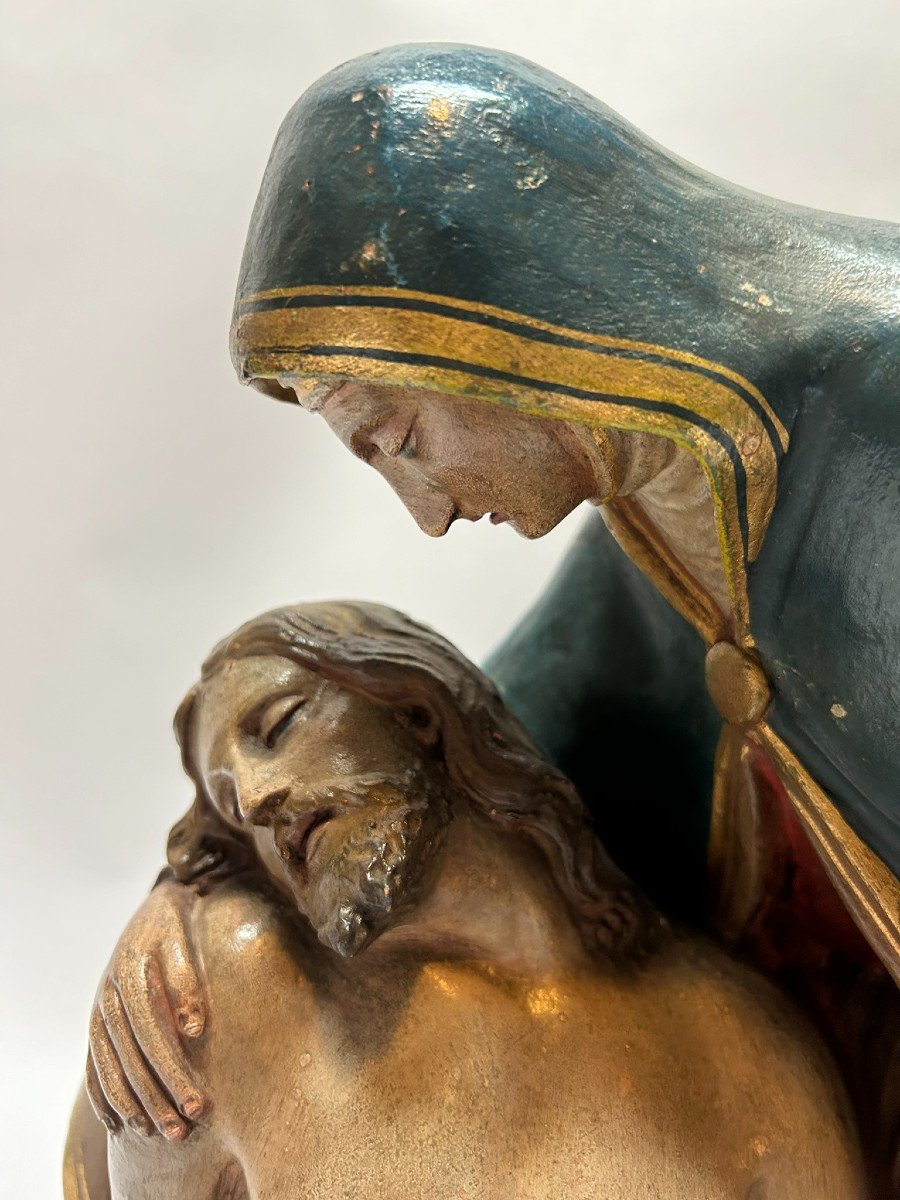 Neo Gothic Sculpture Of A Pieta-photo-6