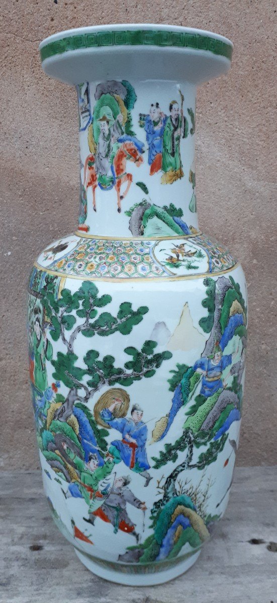 Vase Chinois En Porcelaine à Décor De Guerriers, Chine Dynastie Qing-photo-2