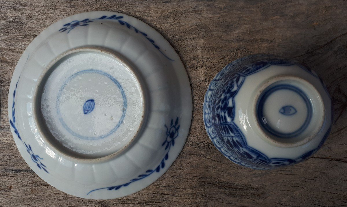 Pair Of Chinese Blue And White Cups And Saucers, China Kangxi Period-photo-3