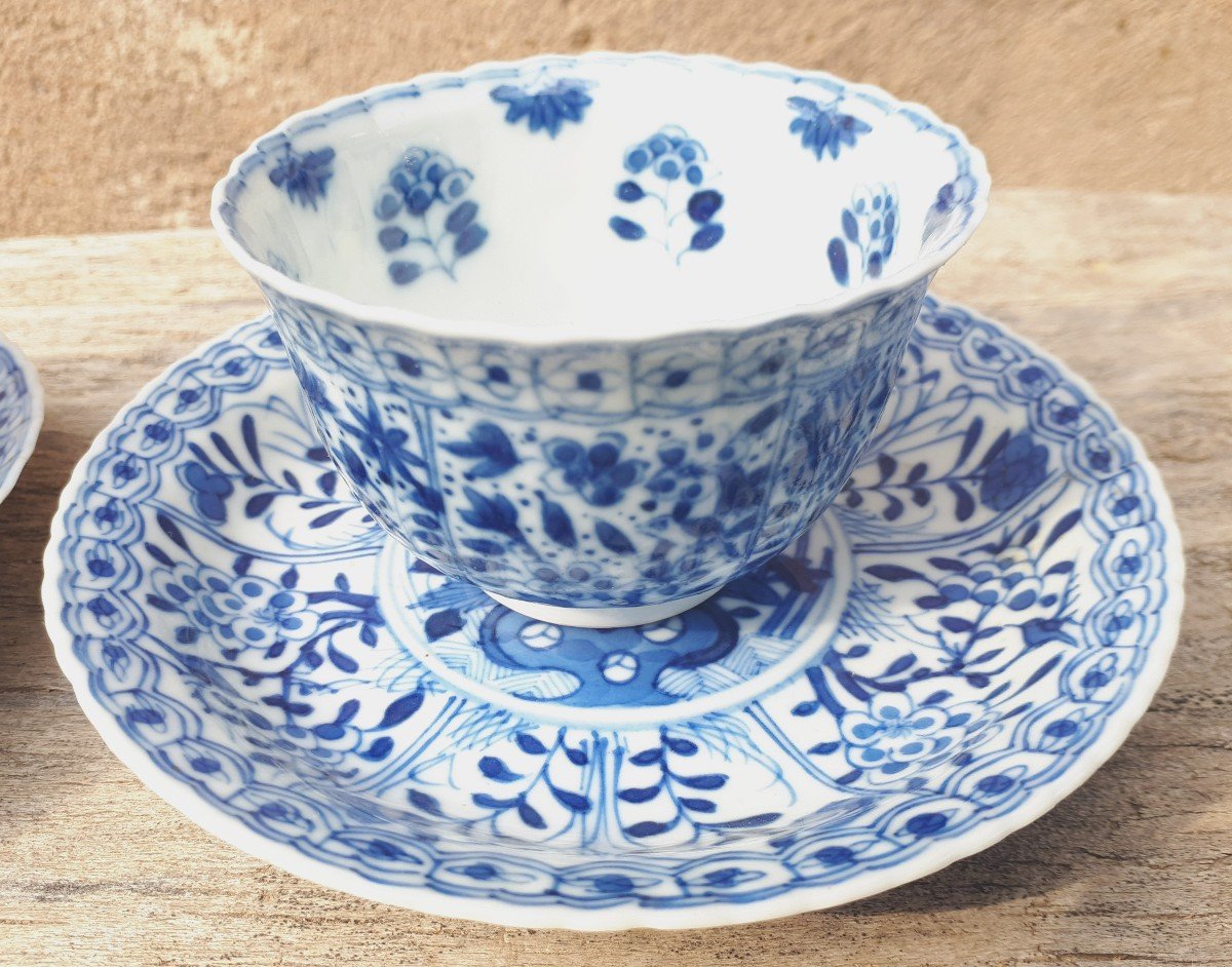 Pair Of Chinese Blue And White Cups And Saucers, China Kangxi Period-photo-2