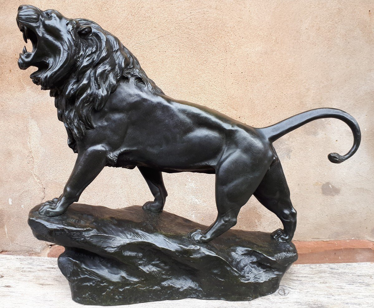 Bronze Sculpture Of A Roaring Lion, By Léon Bureau