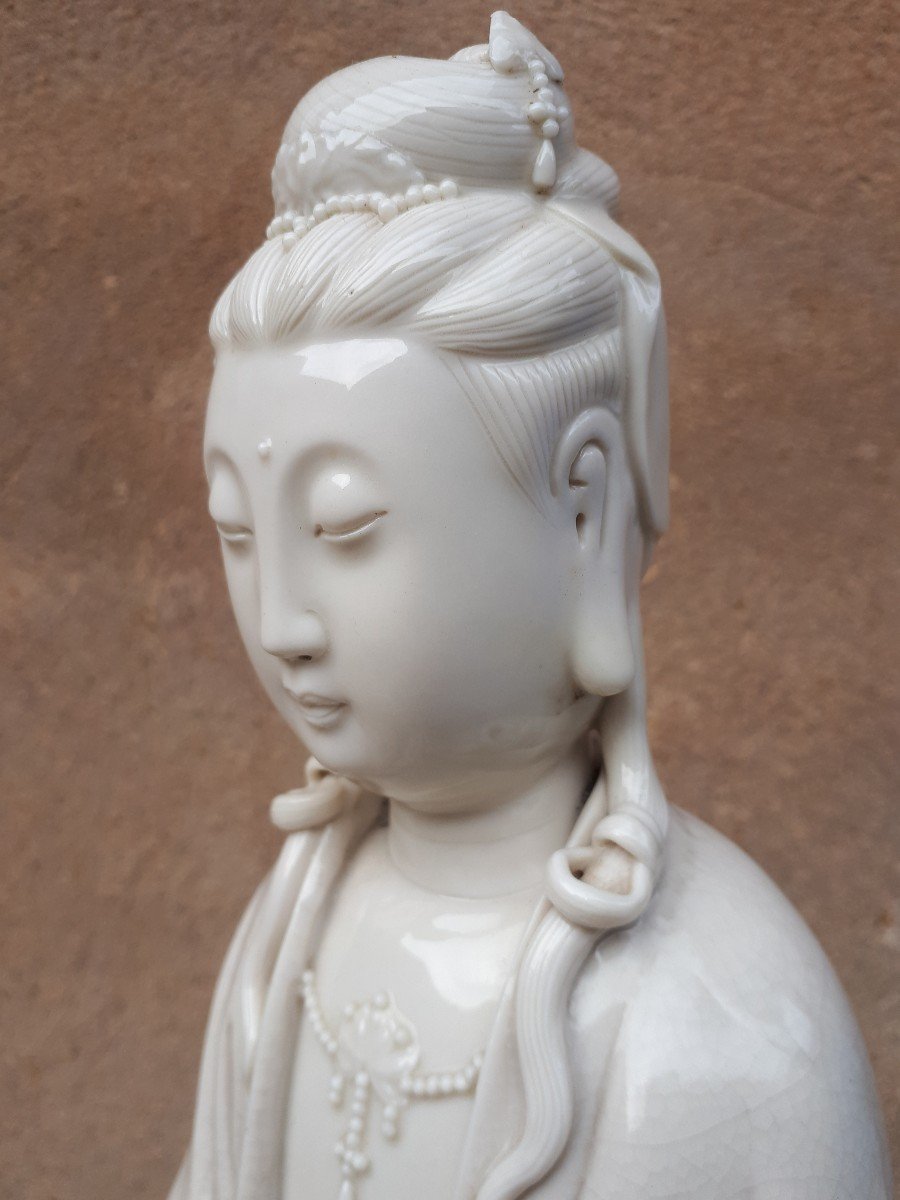 Sculpture Guanyin Blanc De Chine, Dynastie Qing