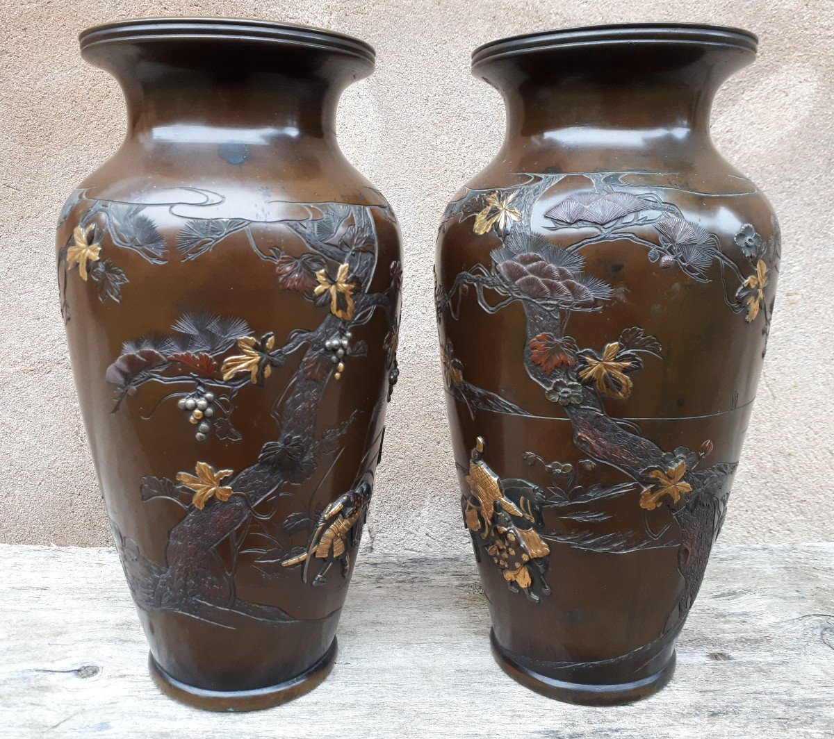 Paire De Vases Japonais En Bronze Incrustés De Métaux Précieux par Kumagaya, Japon ère Meiji-photo-6