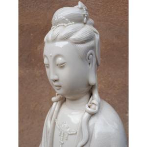 Sculpture Guanyin Blanc De Chine, Dynastie Qing