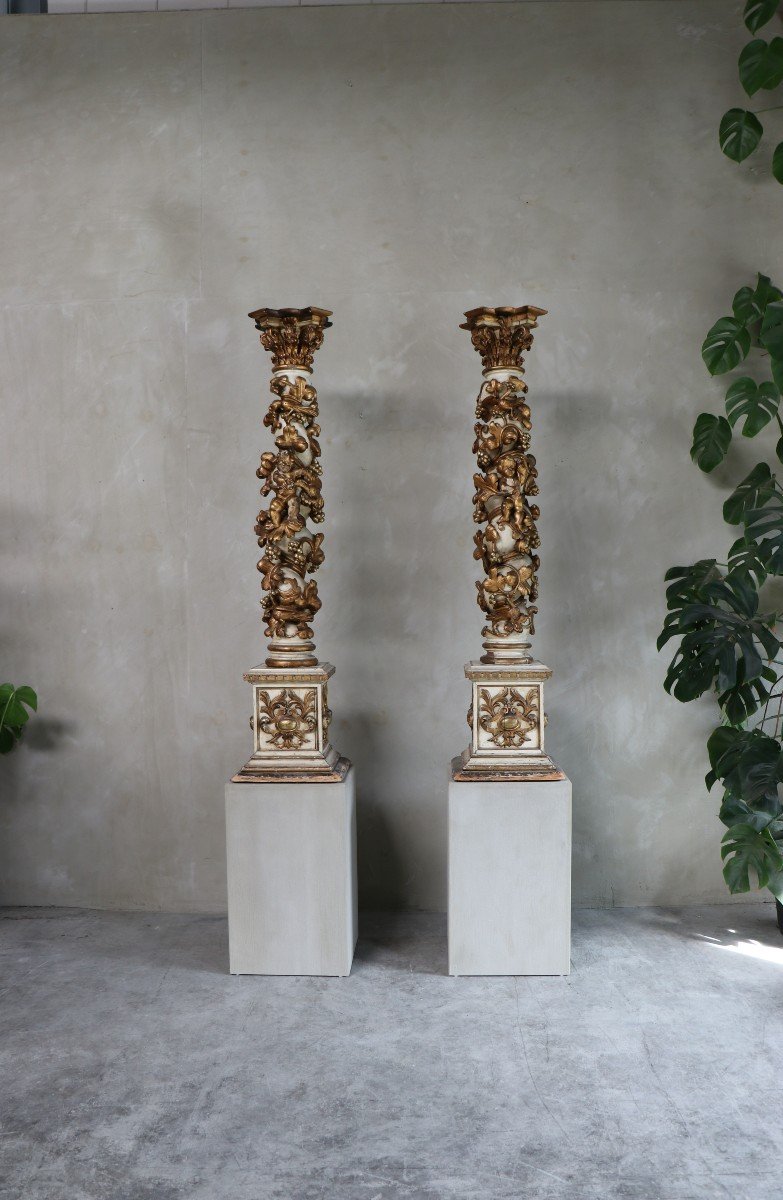 Grand Paire De Colonnes en Bois -photo-2