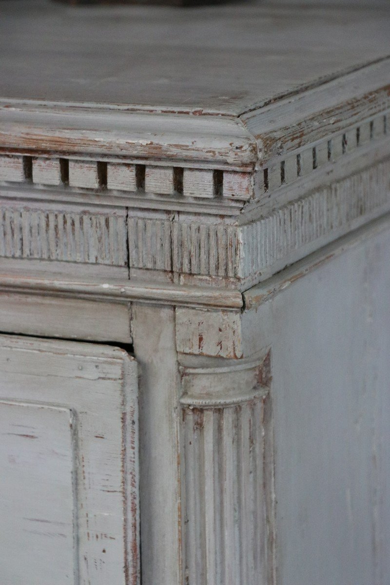 Gustavian Chest Of Drawers-photo-4