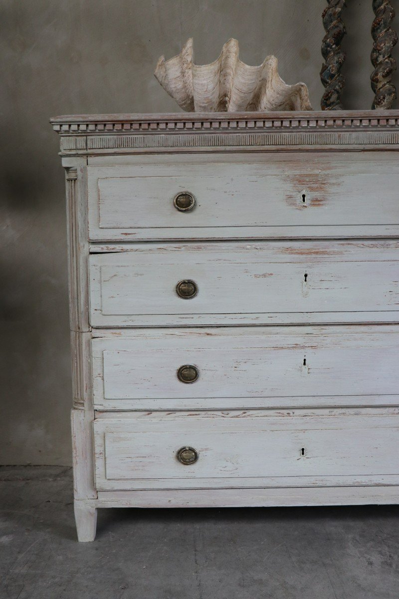 Gustavian Chest Of Drawers-photo-3