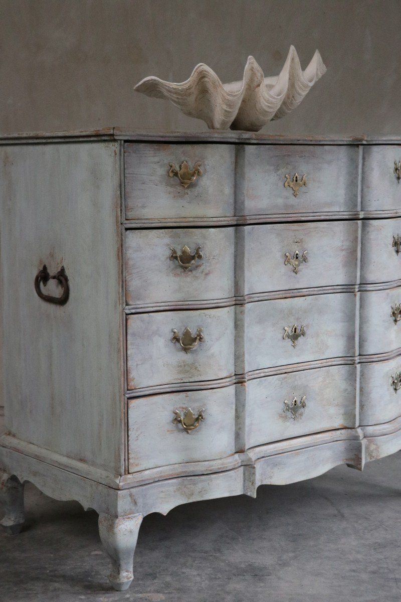 Gustavian Chest Of Drawers-photo-2