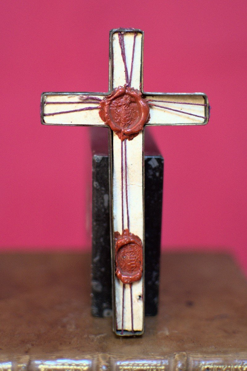 Croix Reliquaire En Bronze - Avec Cachet Episcopal - Reliques -  XIXe 19e Siècle 19 Religieux-photo-1