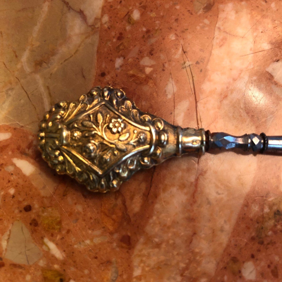 Sewing Elements From The Restoration Period: Pin Case And Punch In Vermeil-photo-1