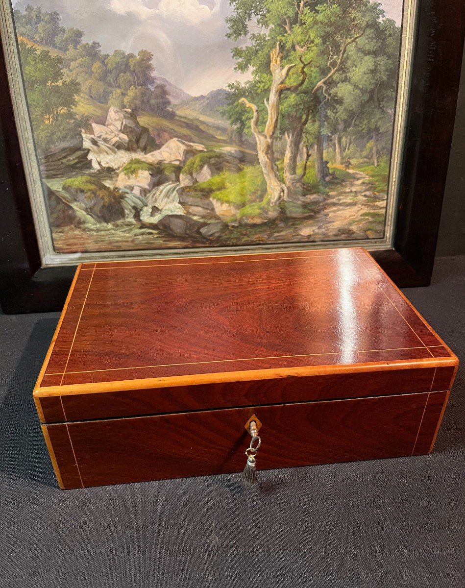 Mahogany And Straw Marquetry Box