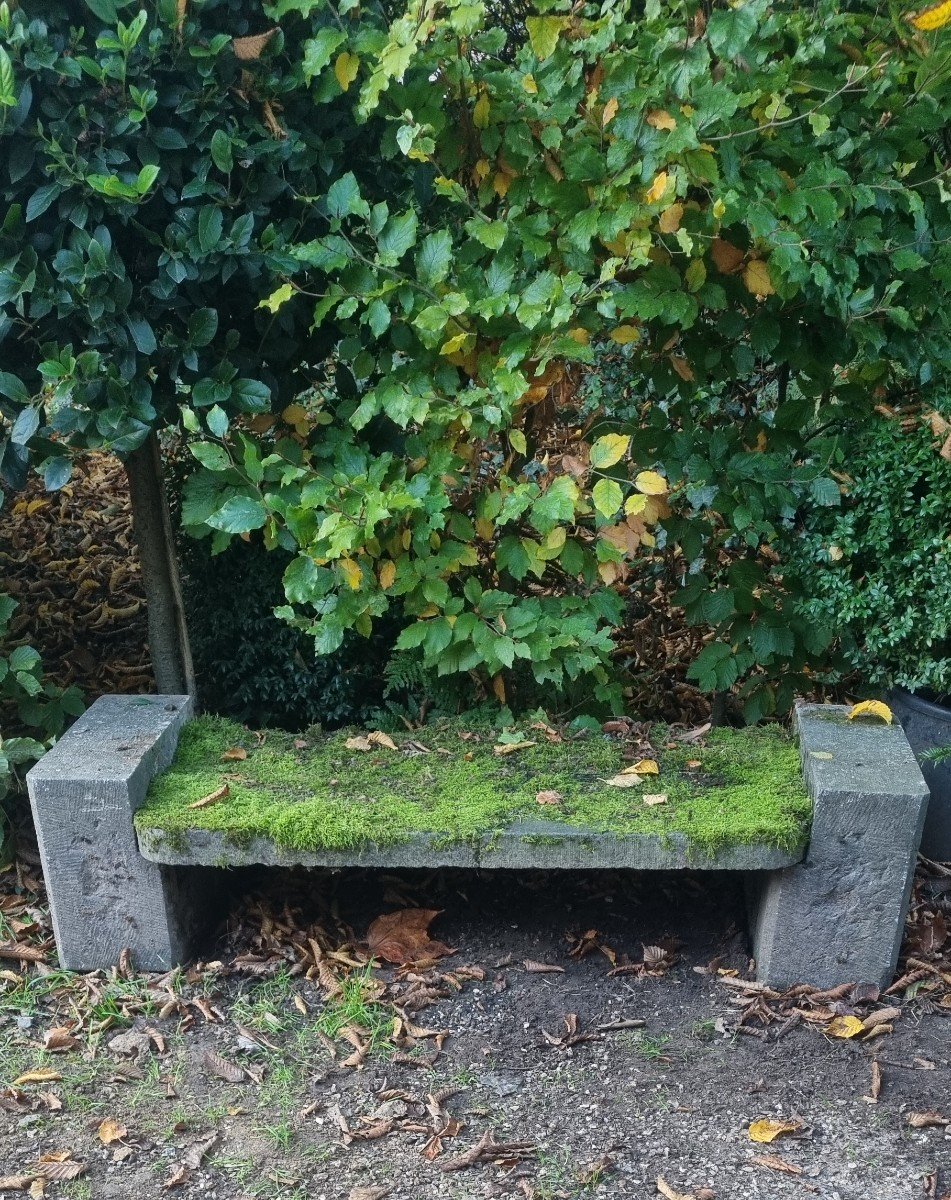 Banc De Jardin Du XIXIèm En Pierre Bleue