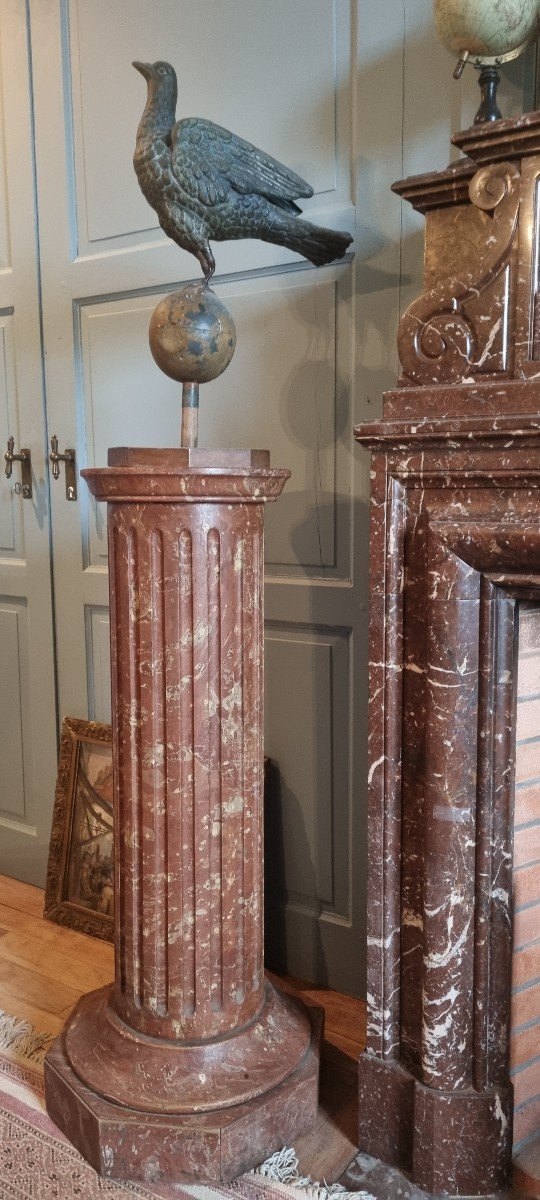 Wooden Column With Faux Marble Decor