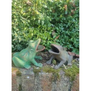 Cast Iron Frogs.... Circa 1900