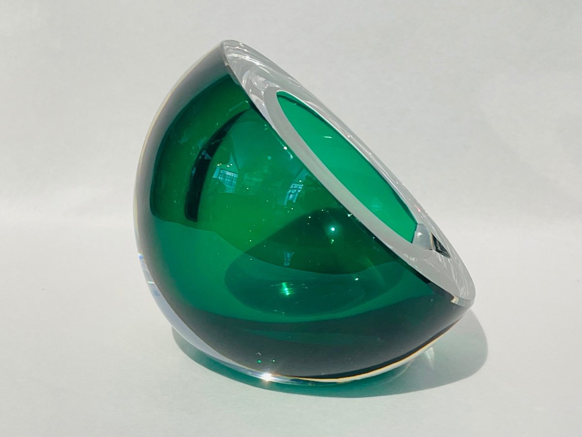 Saint Louis Vintage Crystal Ashtray In Green Color.-photo-1