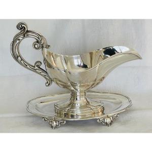 Helmet Sauce Boat And Its Sterling Silver Tray Netting Decor 