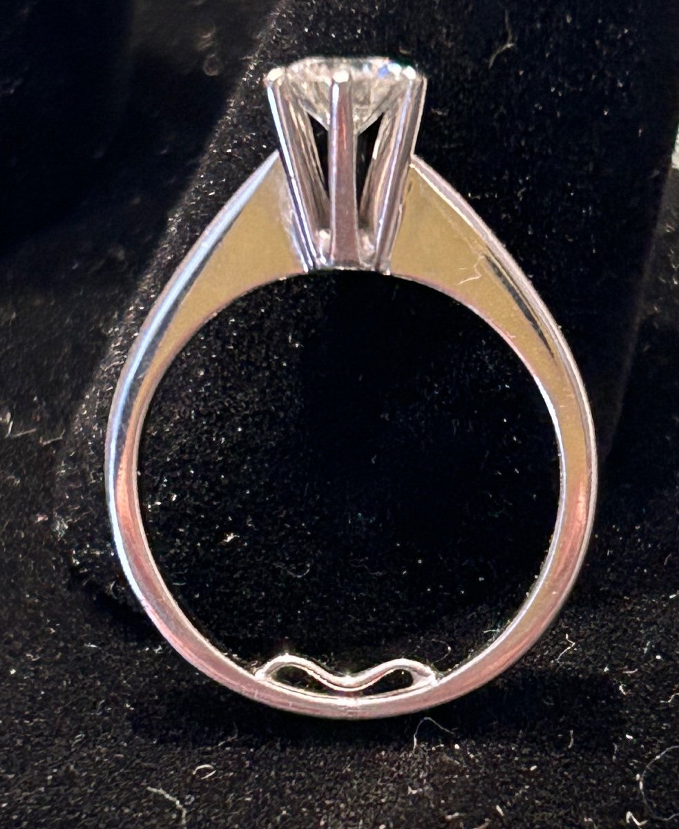 Solitaire In White Gold And Diamond-photo-3