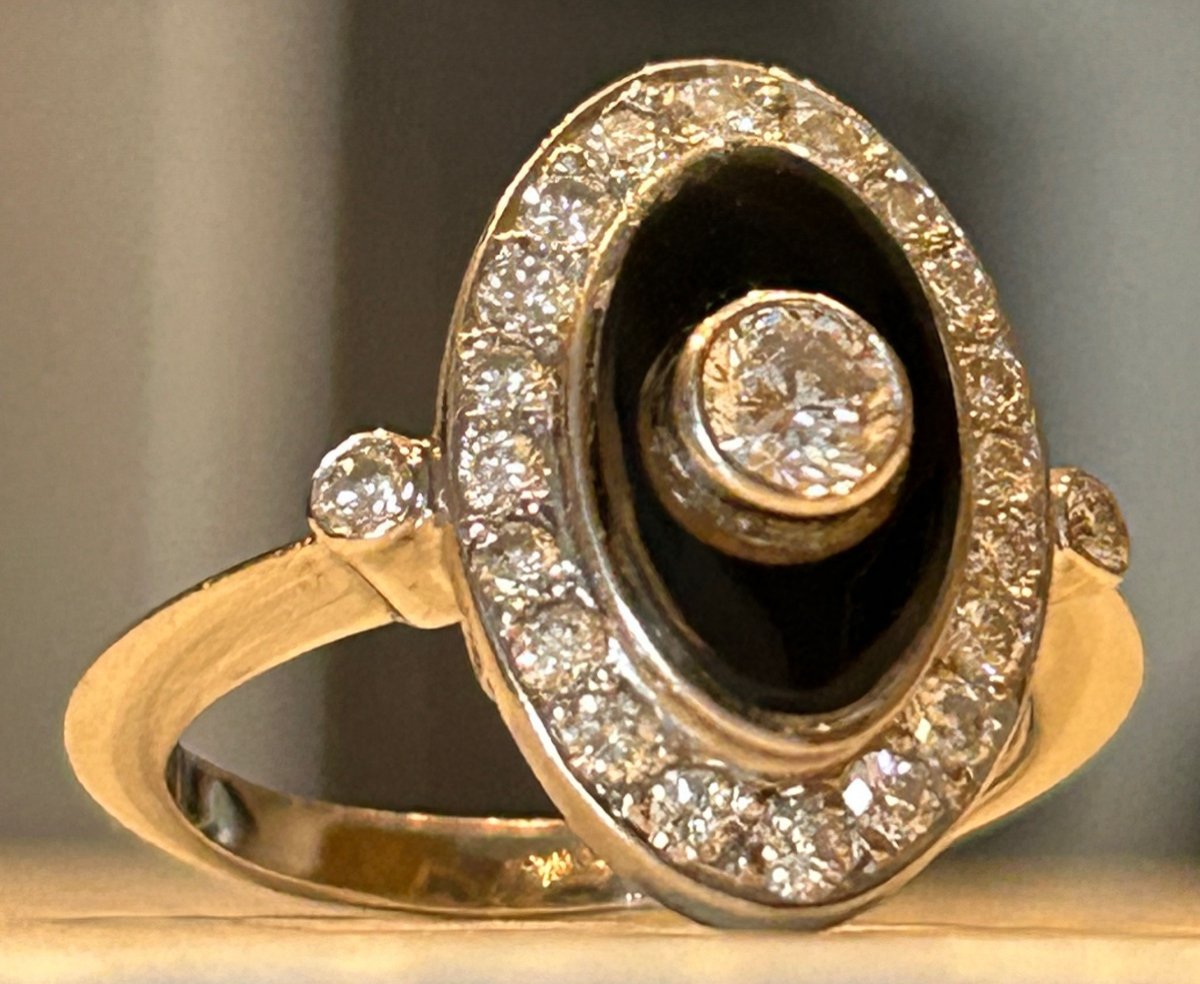 White Gold And Onyx Ring-photo-1