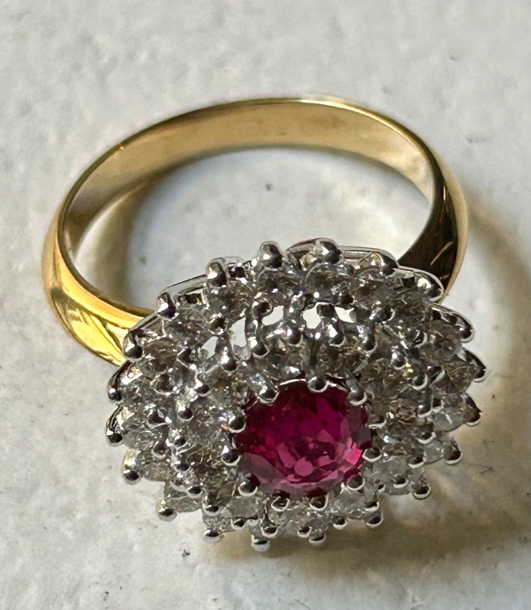 White Gold Ring, Rubies And Brilliants-photo-2