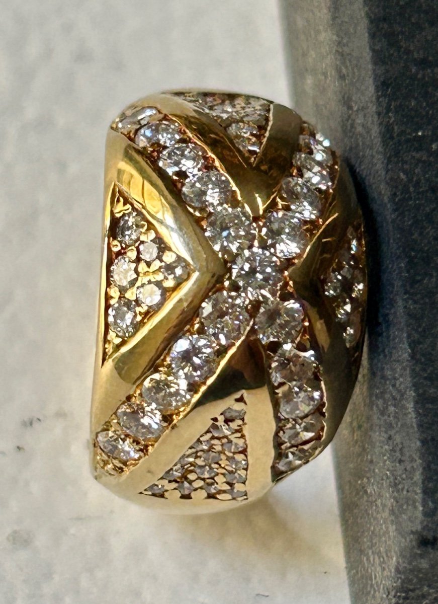 Gold Ring And Brilliants-photo-4