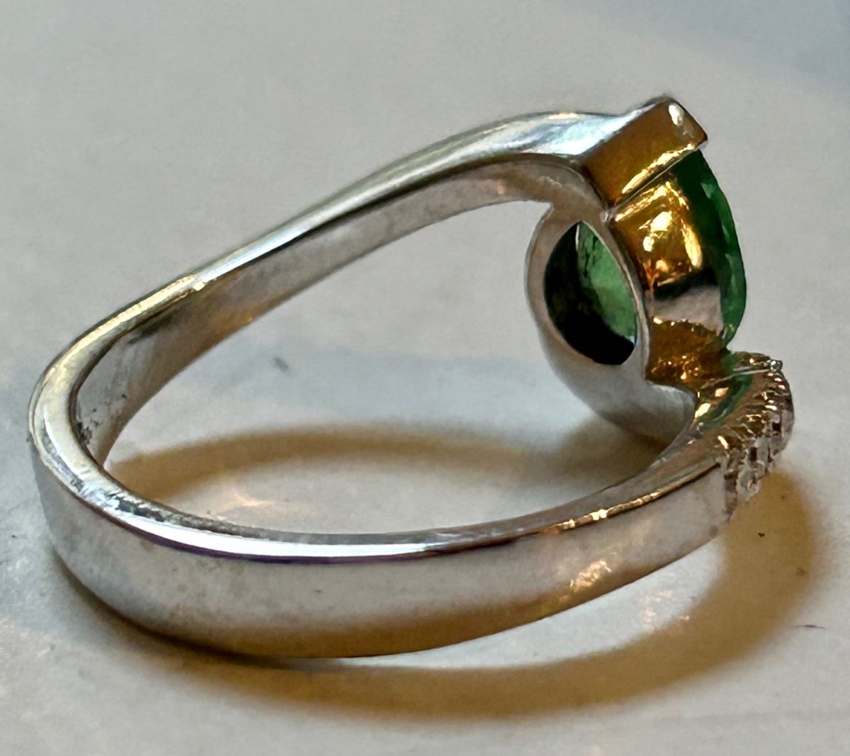 Ring In White Gold, Tsavorite And Brilliants-photo-4