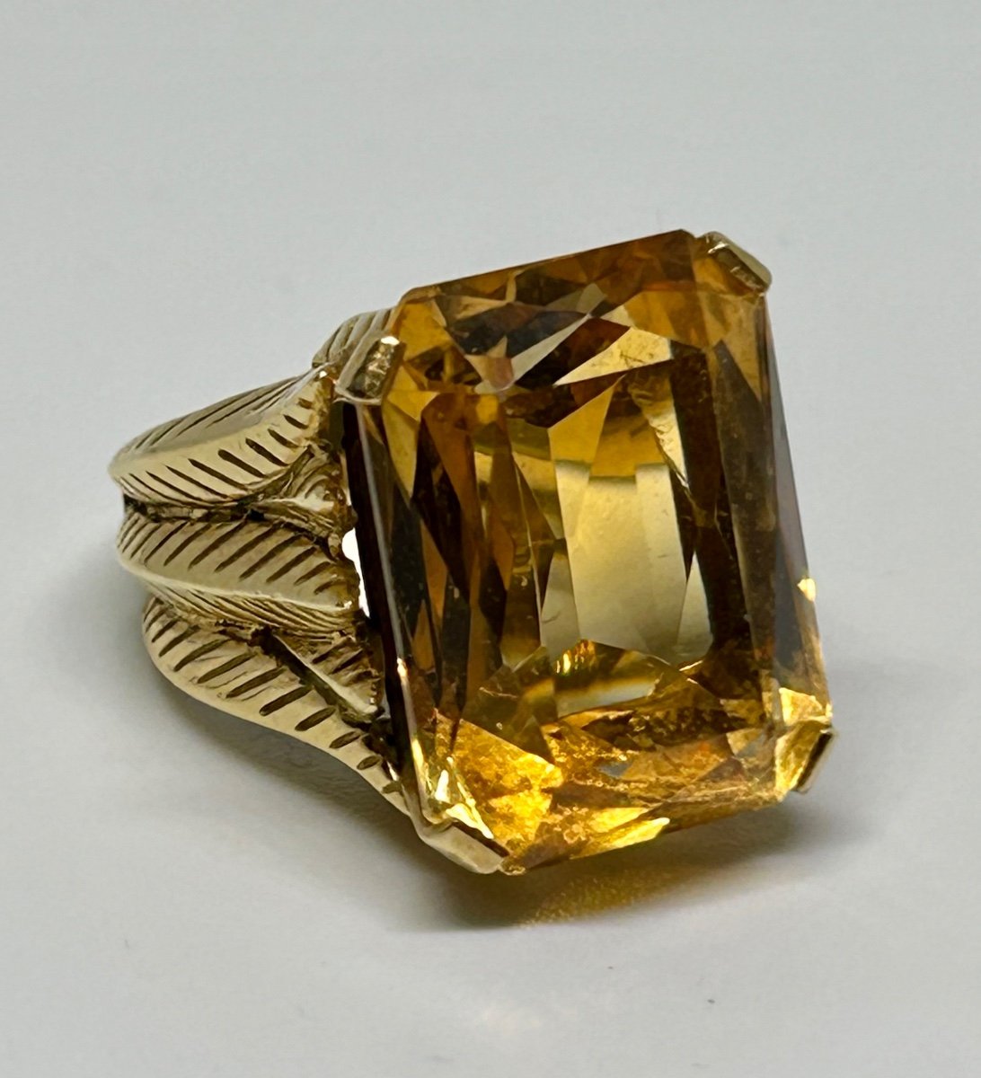 Bague rectangulaire or et citrine