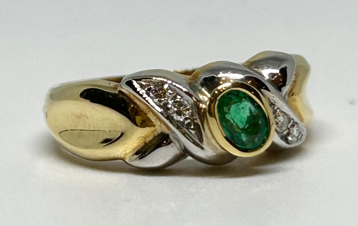 Gold, Emerald And Brilliant Ring-photo-1