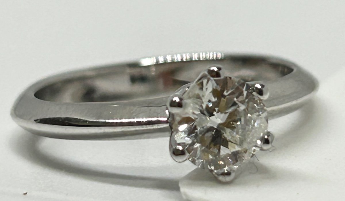 Solitaire, White Gold And Diamond-photo-3