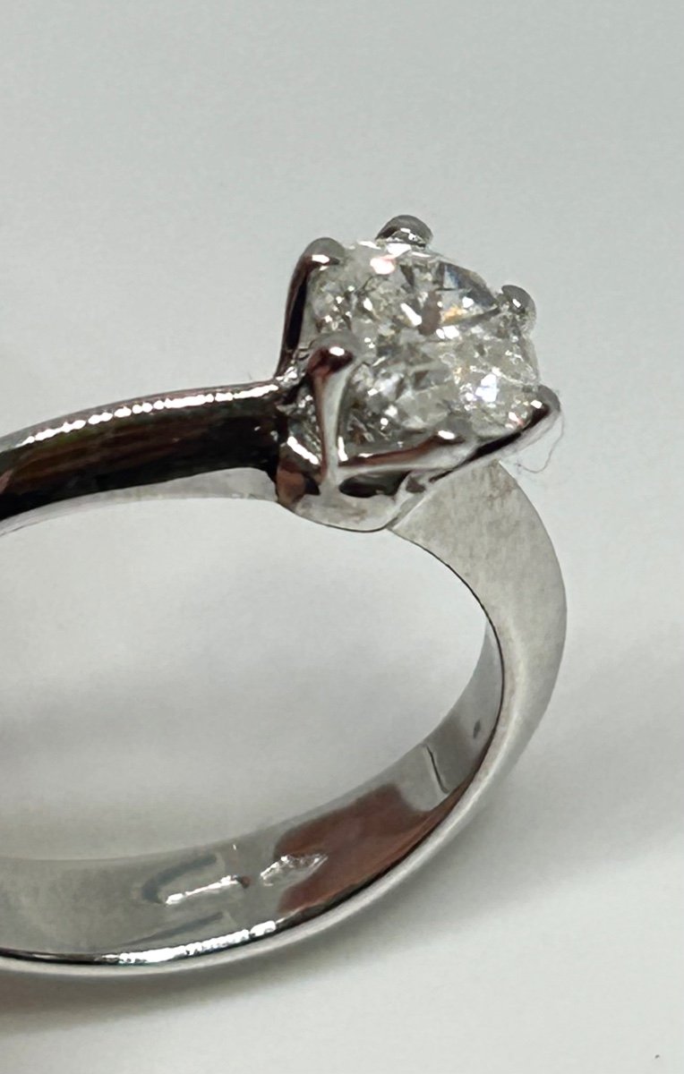 Solitaire, White Gold And Diamond-photo-1
