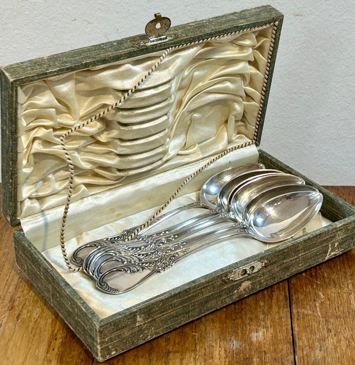 Box Of 6 Art Nouveau Teaspoons In Solid Silver