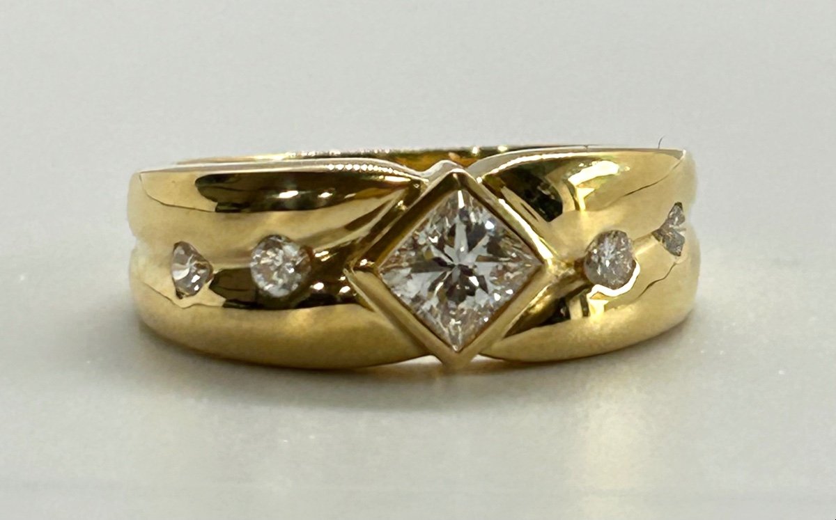 Gold And Diamond Ring-photo-2