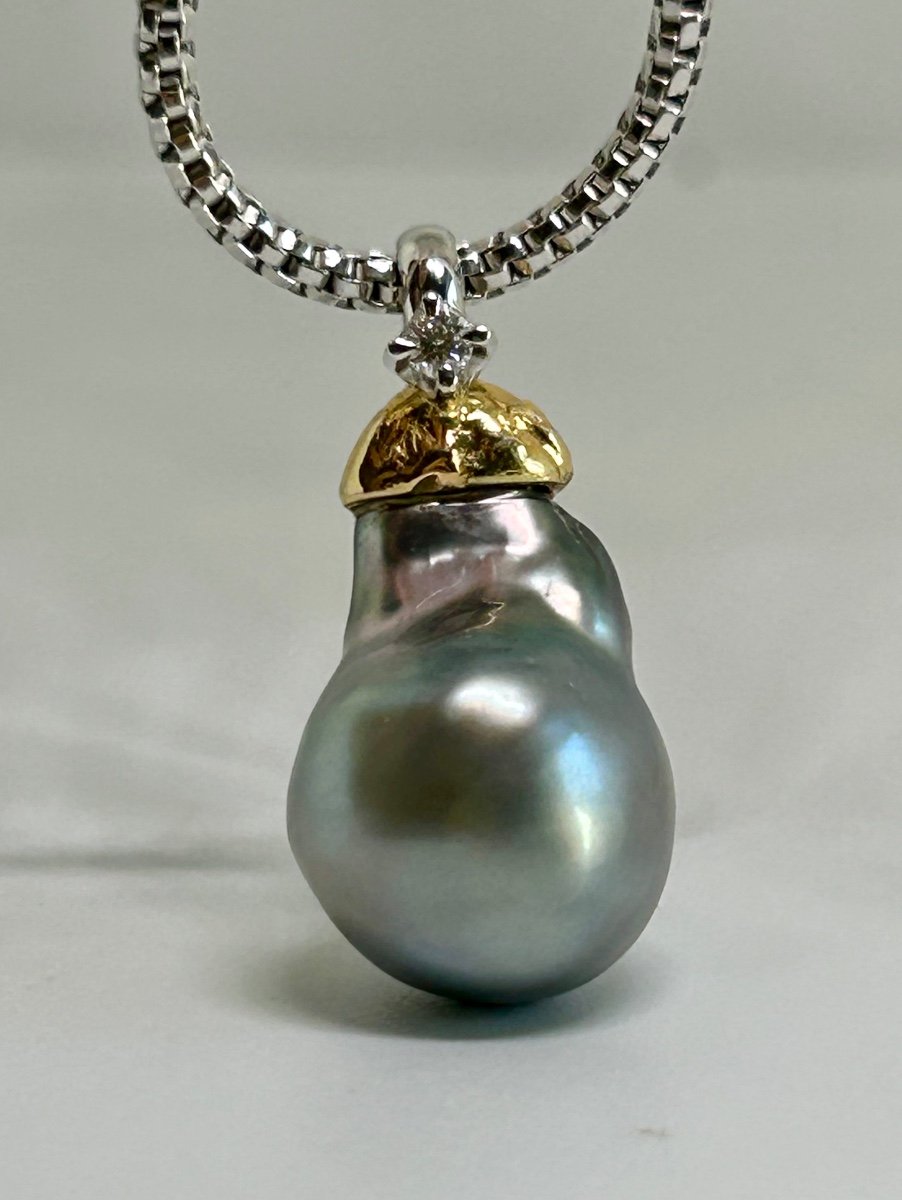 Baroque Gray Tahitian Pearl Pendant, Gold And Diamond-photo-2